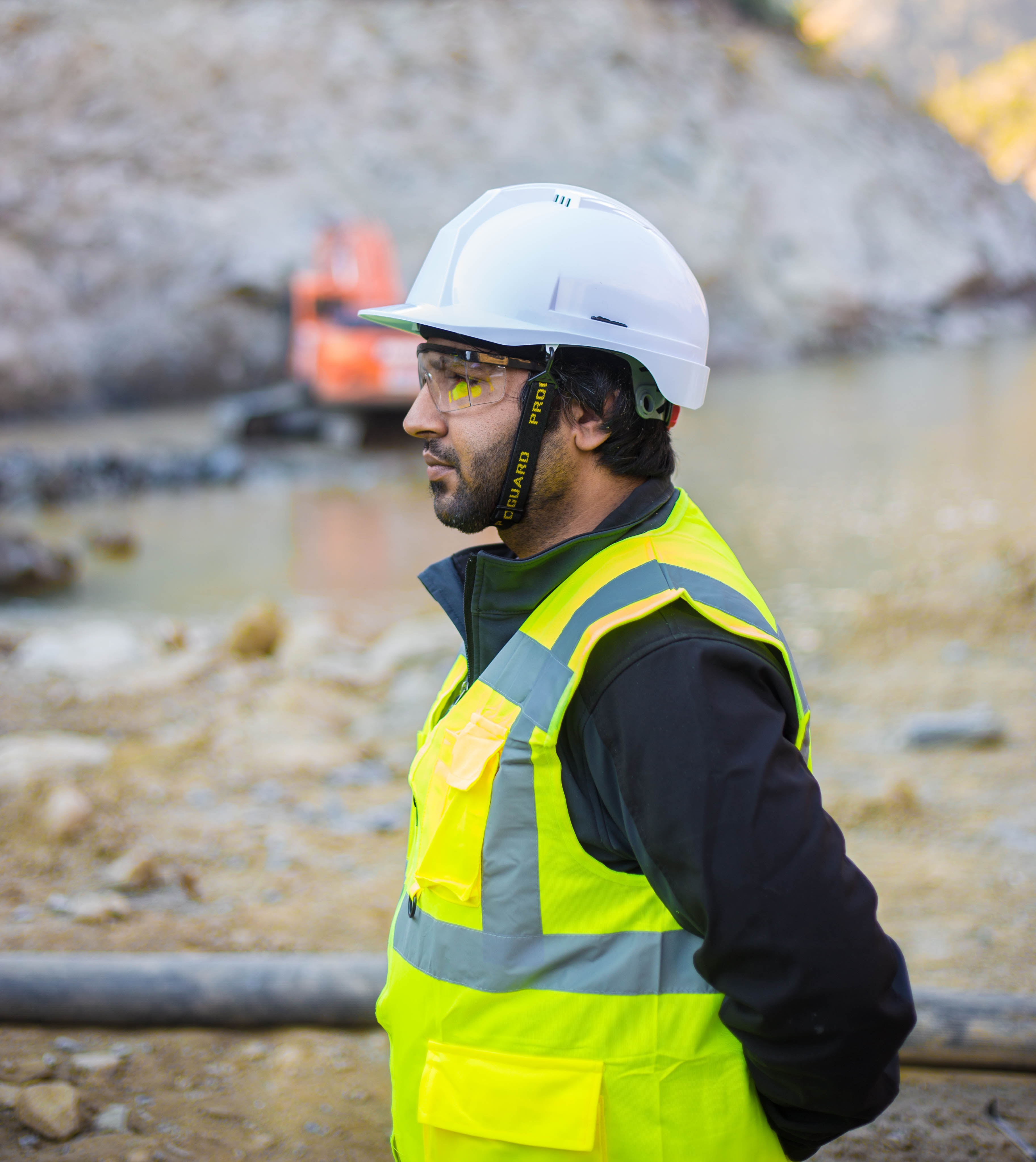 Why Are Safety Vests Required By OSHA? - SafeWork Insider